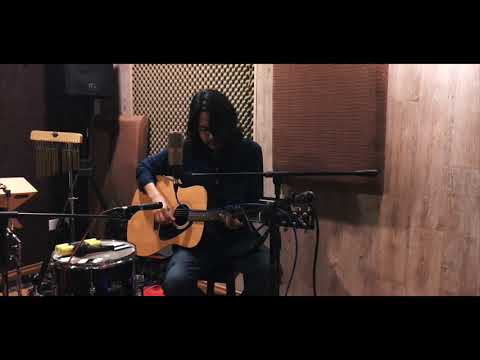 Aku Ada Di Sini - Megat Fazly