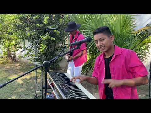 Los Yorkles | Popurri la Pura Sabrosura (MI Chacahua/Rosita/me voy pa Carolina)