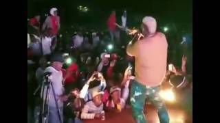 Demarco KingKong Diss Mavado in Zimbabwe  in Front of a 10,000 Crowd  2017