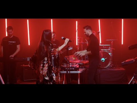 Edward Maya vs David Guetta - I'm in Love x I'm Blue  (Avalok Ultra Live Version)