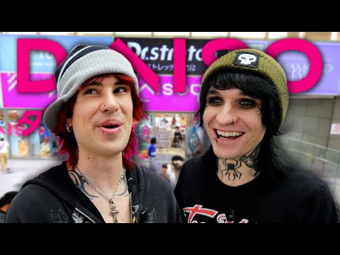 Daiso Shopping Spree In Japan!