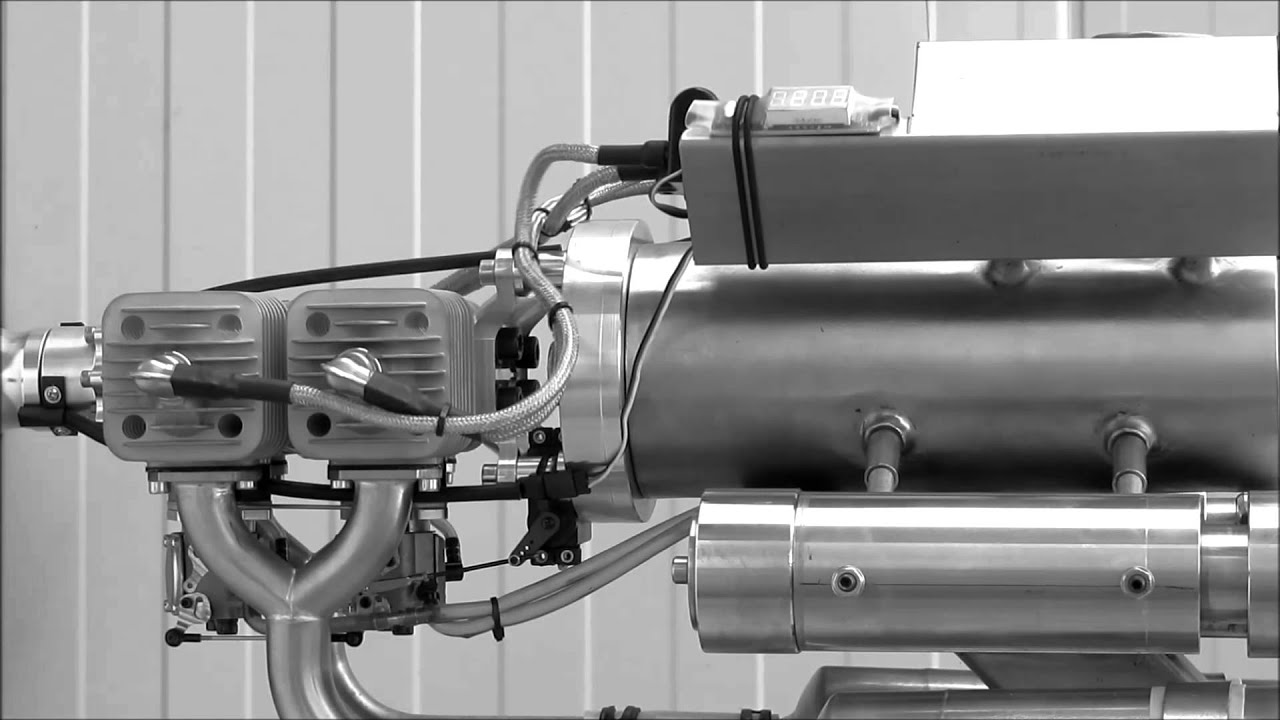 Motor DLA 128 ccm (čtyřválec, boxer) včetně tlumiče a příslušenství