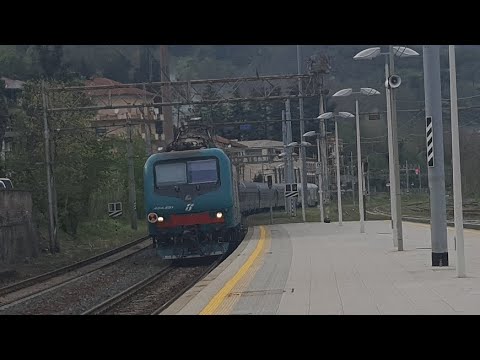 RV 2133 Torino Porta Nuova - Genova Piazza Principe in transito a Busalla