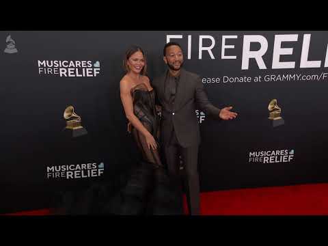 JOHN LEGEND & CHRISSY TEIGEN | Red Carpet Fashion Cam | 2025 GRAMMYs