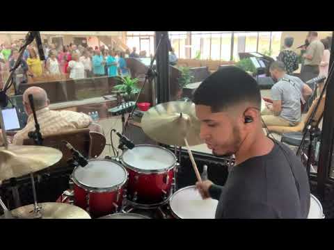 Me cubres - Job González ft. Israel Houghton