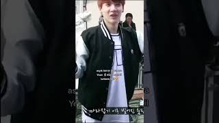 Download lagu asik banget jogetnya suga....mana sambil senyum lagi 😘 #suga #minyoongi #bts mp3