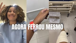 SOFRI UMA LESÃO NO JOELHO 