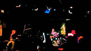 Laura Cavian"Syl-O-Gism"