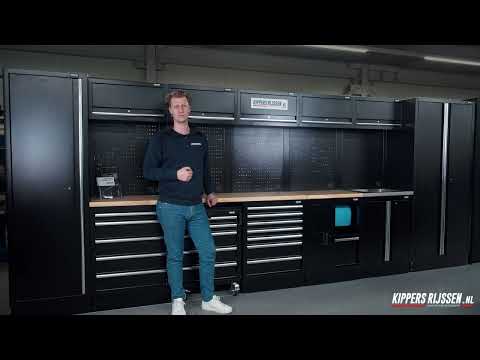 Product video thumbnail