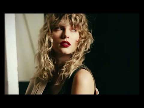 download lagu mp3 mp4 Getaway Car Taylor Swift Espaol Ingles, download lagu Getaway Car Taylor Swift Espaol Ingles gratis, unduh video klip Getaway Car Taylor Swift Espaol Ingles