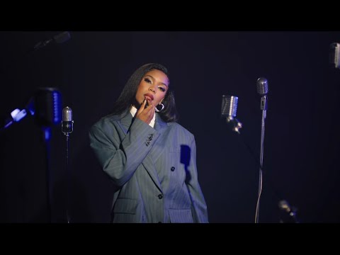 Video thumbnail for Broken Hearted Ass Bitch