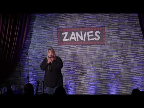 Lindsay Porter at Zanies November 2022