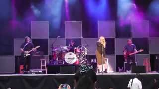 LeAnn Rimes - &quot;Swingin&quot; (Live at the PNE Summer Concert Vancouver BC August 2014)