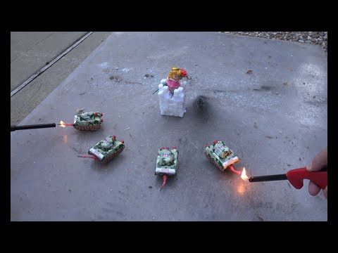 Firework Tank Battles | Sugar Castle Siege | Fireworks 2020