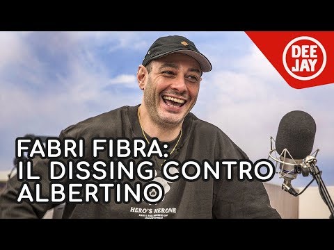 Fabri Fibra spiega la rima del 2004 contro Albertino