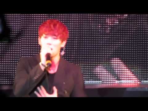 [Fancam 720] UKISS USA Tour New York - Love is Painful ( SooHyun&Hoon) live - 010914
