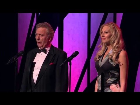 Gwawr A Dafydd Edwards - Brindisi