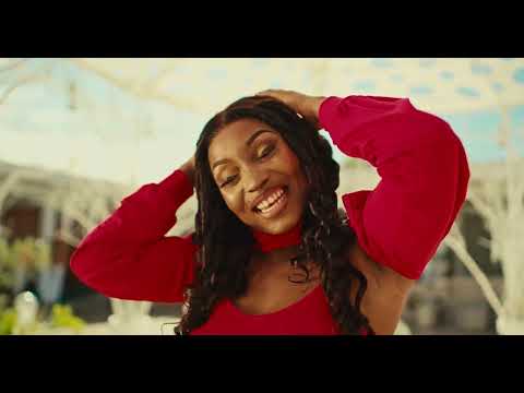 Anita Macuacua - Cobrador (Official Music Video)