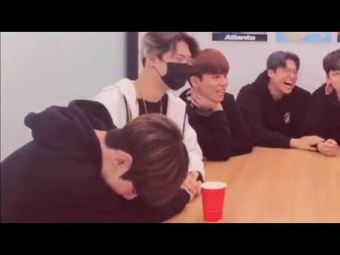 Mingi just wanted to hold yeosang hand uwu