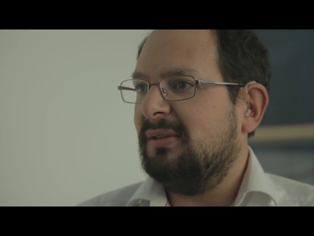 L&rsquo;urgence de penser – Les médias et la consolidation démocratique, par Julián Durazo-Herrmann