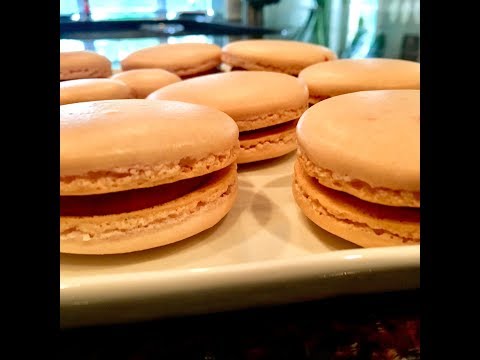 How To Make Lemon Raspberry Macarons!!