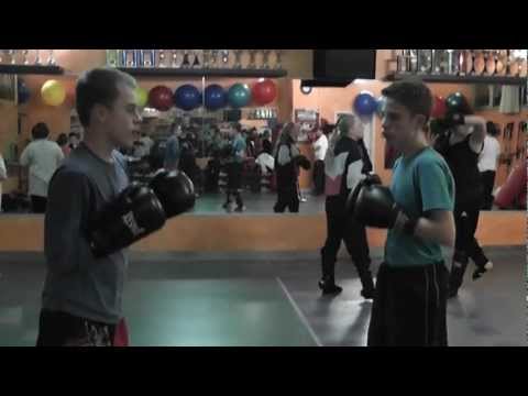 2012-11-29 Achilles-Fauststoss - Juniorentraining in der Kampfschule Sugambrer Figthclub Würzburg