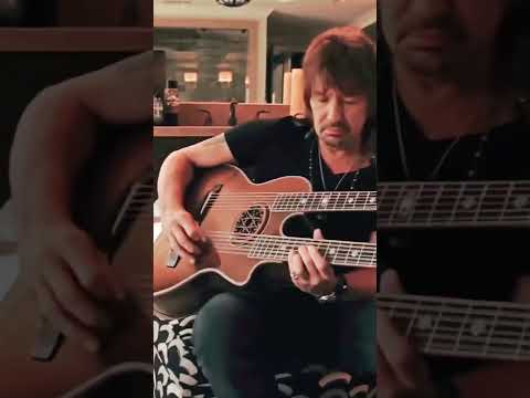 Richie Sambora playing Wanted Dead or Alive with double neck accoustic guitar 🎸