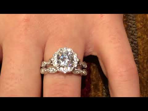 Vintage Style Cushion cut Cubic zirconia Engagement Ring with band Miligree