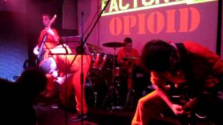 Opioid - Let Me Sink (Terror)