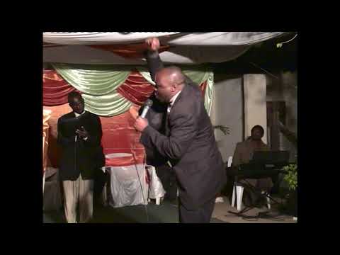 Pastor Aaron Rusukira - Amen