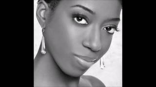 Nina Vidal - It's Time