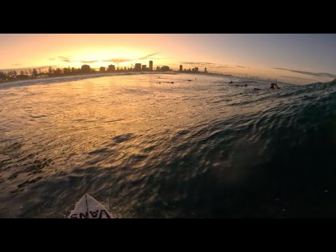 Sunset surf - pumping Burleigh heads
