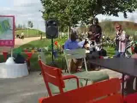 African music (Senegal musicians) - sing Hit the road Jack @Olympic park Sun 6 October 2013