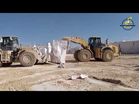 Komatsu WA500 vs Cat 950: Detailed Wheel Loader Specs Comparison