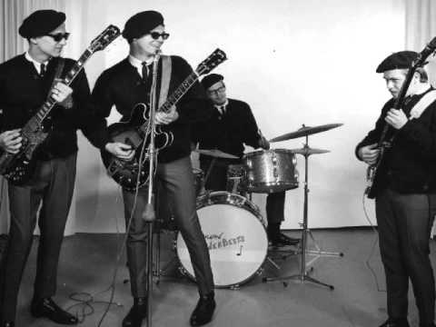 Little Romance - The Underbeats