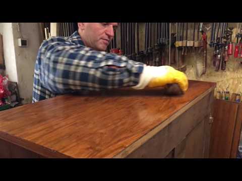 Antik Hagen Restaurierung antiker Möbel - Schellackpolitur einer Kommode