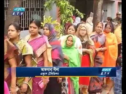 খুলনায় উৎসবমুখর পরিবেশে ভোটগ্রহণ