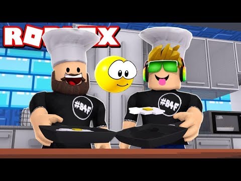 COOKING SOME DELICIOUS FOOD IN BRAND NEW KITCHEN in ROBLOX MEEPCITY