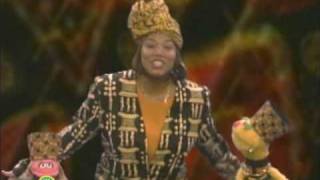 Sesame Street: Queen Latifah: The Letter O
