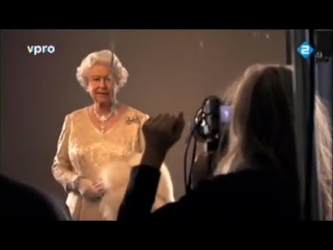 Queen Elizabeth - Photoshoot by Annie Leibovitz