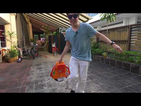 Trying Out The Airwheel X3 - First Time On A UNIWHEEL!