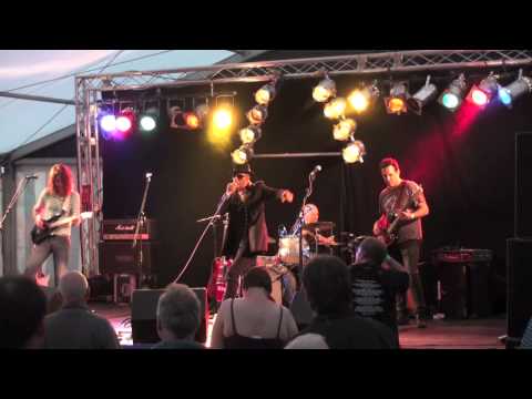 Marcus Malone Band - Crawlin feat Michael Casswell