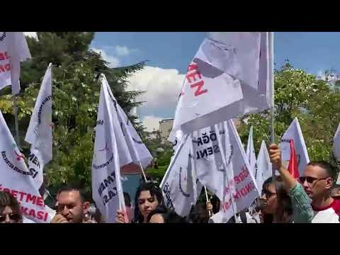 Taban maaş hakkımız yasal güvence altına alınmalı! Mülakat mağduru öğretmenlerin atamaları yapılmalı