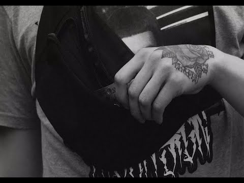 Totally Nothin - Prázdný fráze (Music Video)