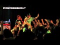 Neck Deep perform "Crushing Grief (No Remedy ...