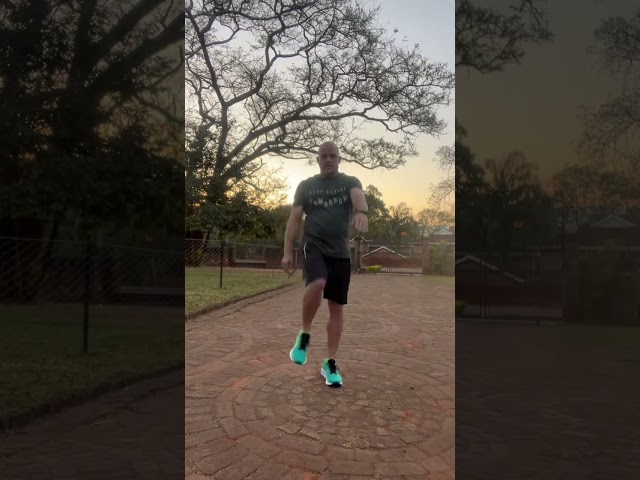 Vídeo relacionado con ASICS Gel-Excite 10, Sneaker Mujer, Multicolor, 44 EU