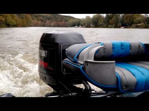 Johnson 200 running1400 rpm upstream