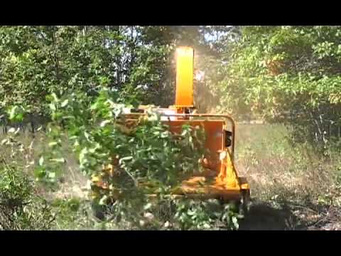 Bandit Model 65XP 6  Disc Style Hand Fed Brush Chippers