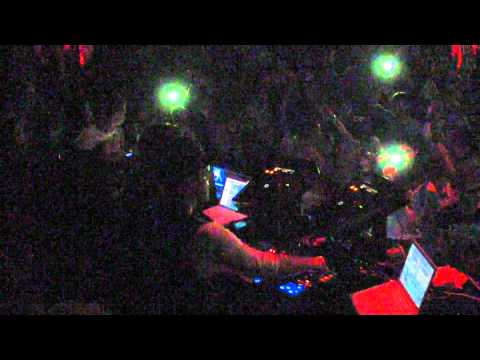 Booka Shade @ Kristal Glam Club Bucharest - 16.04.2011 (HD) (1)