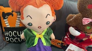 😍 TJMAXX HAUL DISNEY WINIFRED SANDERSON, GINGERBREAD PILLOW AND THROW SET - OCTOBER 2022 😍
